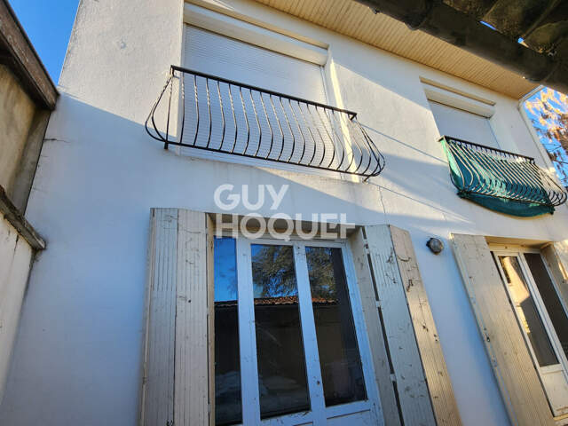 Immeuble 2 appartements et 2 garages 167 m2 — photo du bien