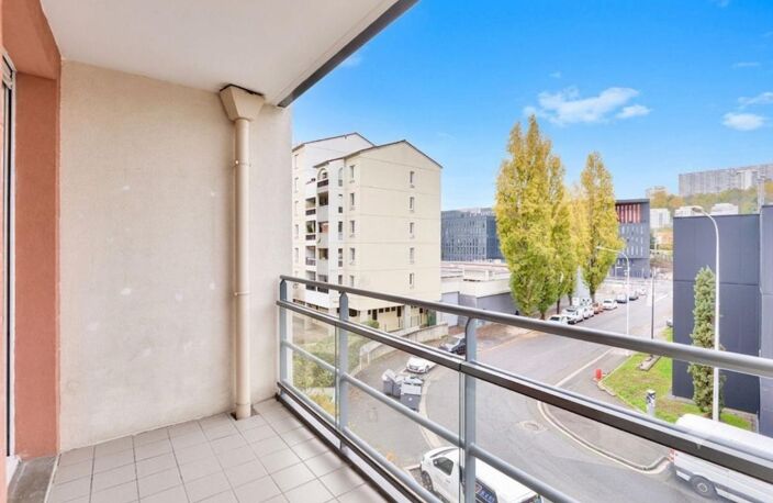 T3 73 m2 Coeur de Vaise - Rochecardon — photo 4