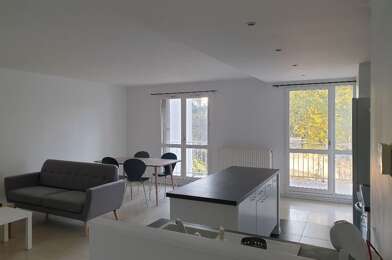 Appartement 3 pièces 1200 €