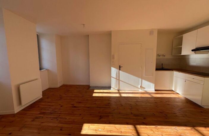 Appartement À Louer T2 bis MENDE — photo 3