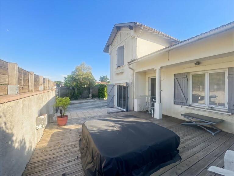 Maison À Vendre — photo 1