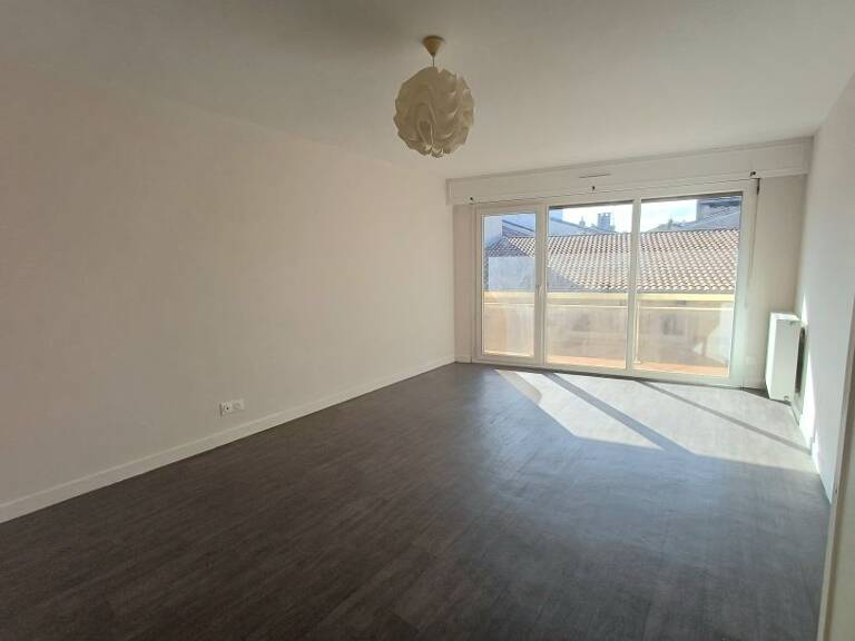 Grand T2 avec balcon - 52 m² - hypercentre de Mont de Marsan — photo 1
