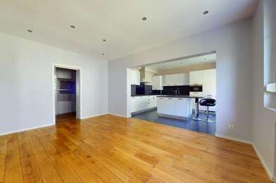 Appartement 3 pièces 990 €