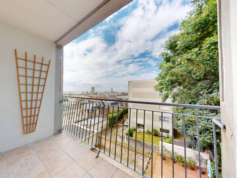 Appartement À Vendre -centre ville — photo 1
