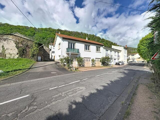 Maison proposé à Sayat