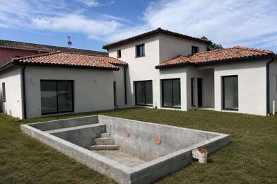 Maison 4 pièces 399000 €