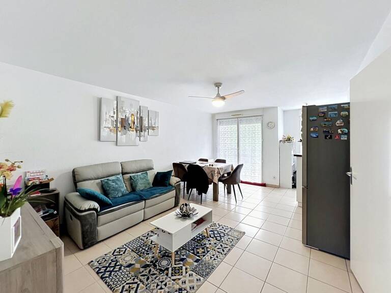 Appartement À Vendre — photo 1