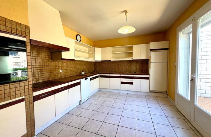 Maison T5 145 m2 avec jardin et garage — photo 5