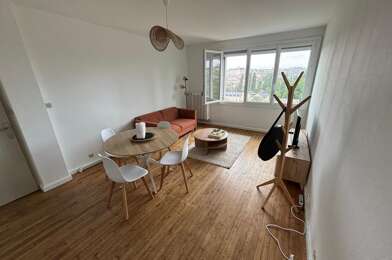 Appartement 3 pièces 780 €