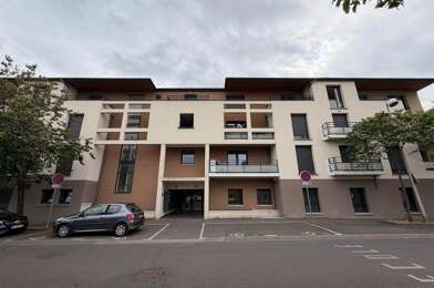 Appartement 3 pièces 748 €