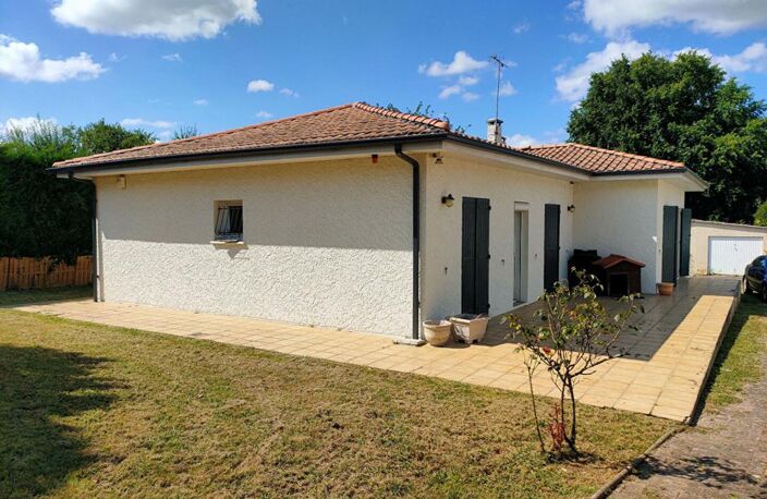 Maison Yvrac 6 pièce(s) 130 m2 — photo 2