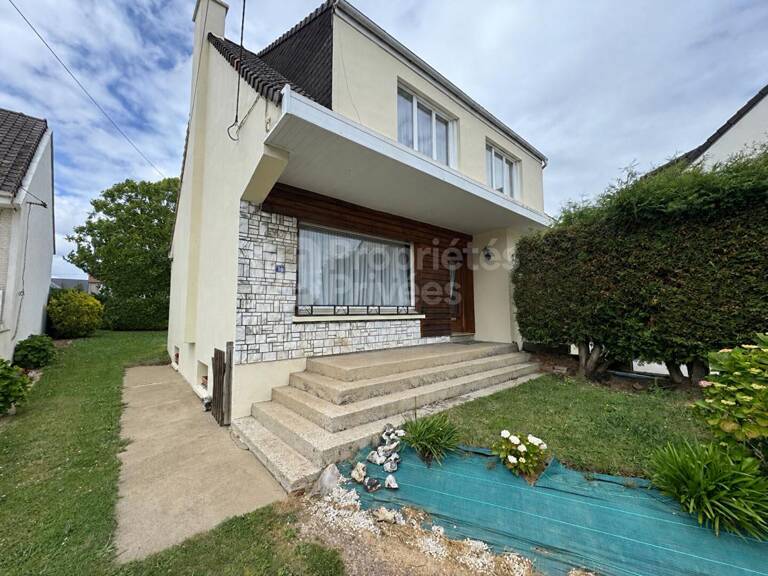 Maison individuelle semi plain-pied avec vue dégagée - Beau potentiel — photo 1