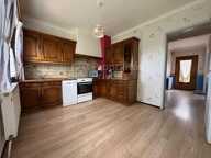 Maison individuelle semi plain-pied avec vue dégagée - Beau potentiel — photo 2