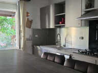 FABREZAN  : GRANDE MAISON  4 CHAMBRES ET JARDIN — photo 2