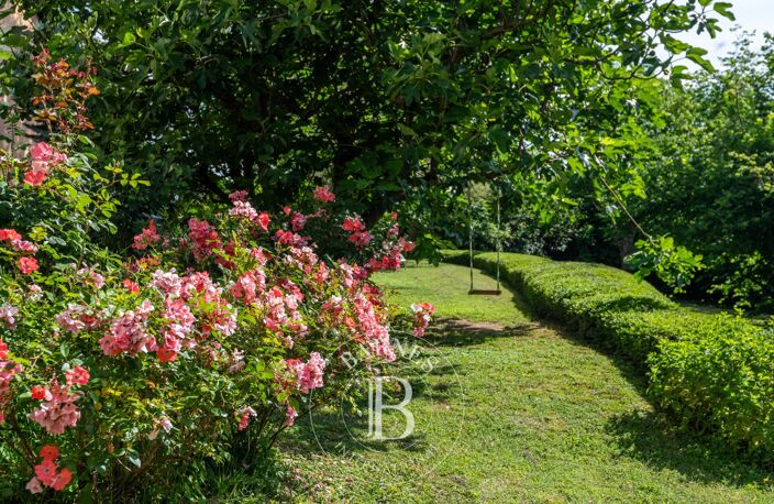 CHÂTILLON – APPARTEMENT / MAISON 160 m2 environ - 4 Chambres - Piscine - Serre - Jardin 2000 m2 environ. — photo 5