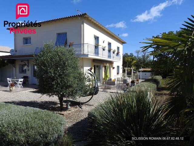 GRANDE MAISON FAMILIALE 215 M² - 5 CHAMBRES - TERRAIN 1 156 M² - MEURSAC — photo du bien