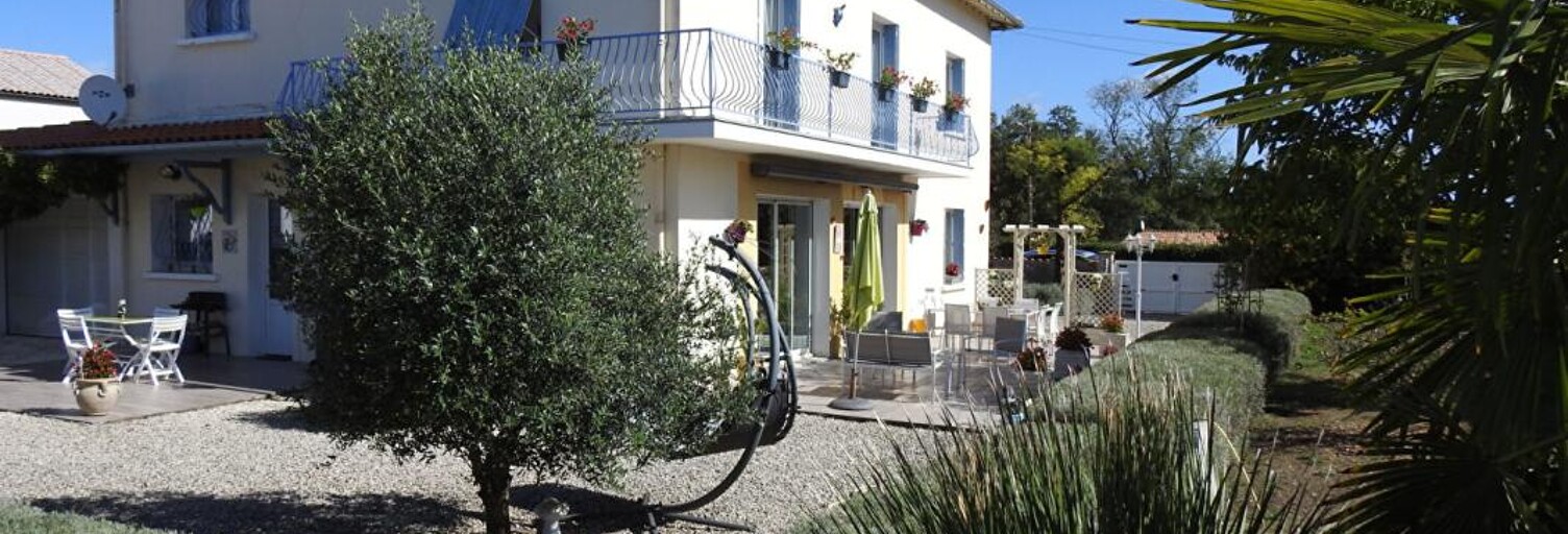 Maison 7 Pièces 215 m² à vendre à Meursac (17120)
