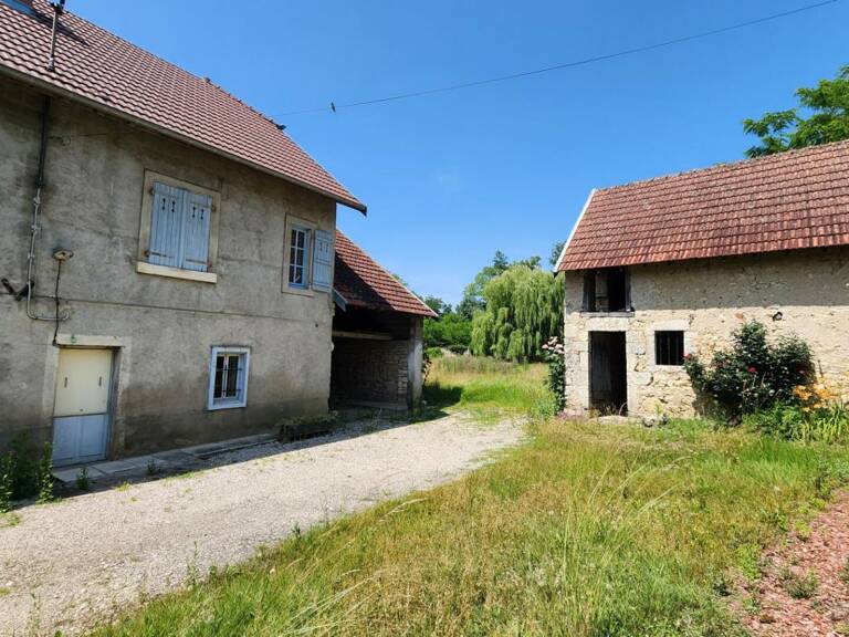 ESSERTENNE-ET-CECEY - Maison 7 pièces — photo 1
