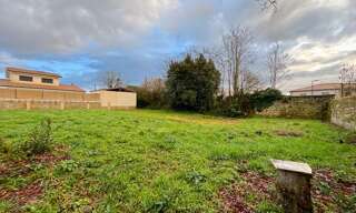 Terrain  921 m² à vendre à Saint-André-de-Cubzac (33240)
