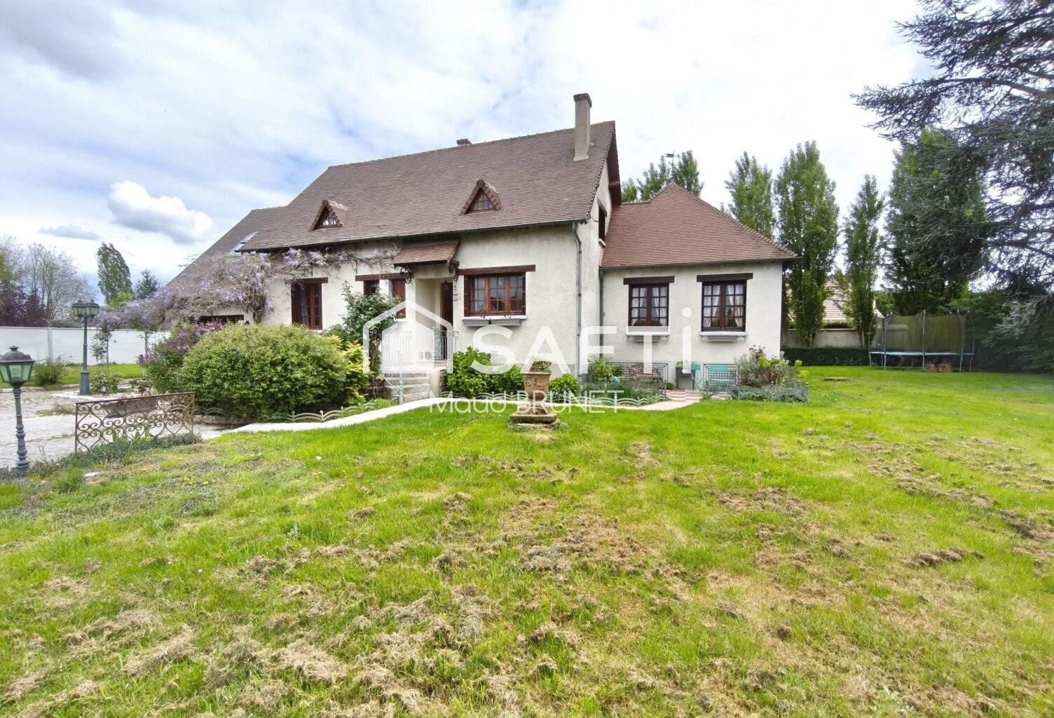 Maison sur sous-sol total et vie de plain pied ! — photo 1