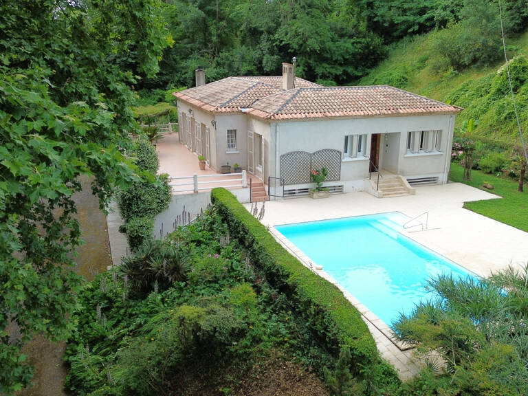 Bel environnement au calme — photo 1