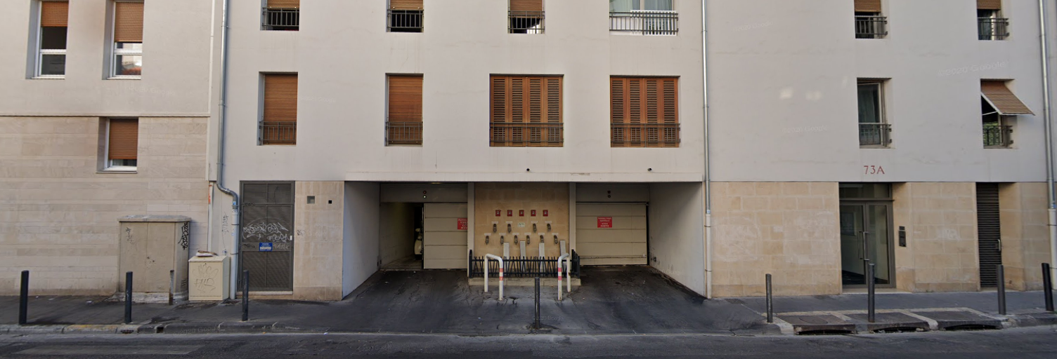 Garage  12 m² à louer à Marseille 5 (13005)