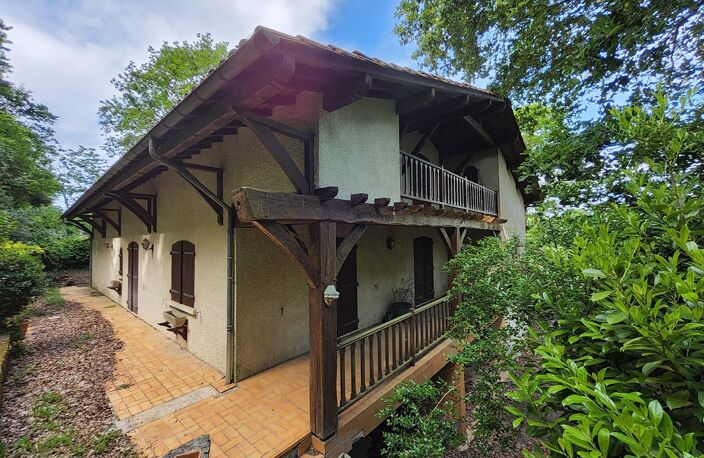 Vente maison 9 pièces 194 m² Floirac (33270) — photo 2