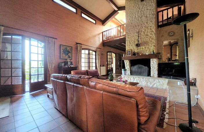Vente maison 9 pièces 194 m² Floirac (33270) — photo 4