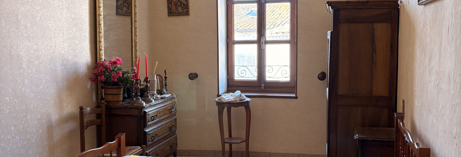 Divers 1 Pièce 12 m² à louer à Nébian (34800)