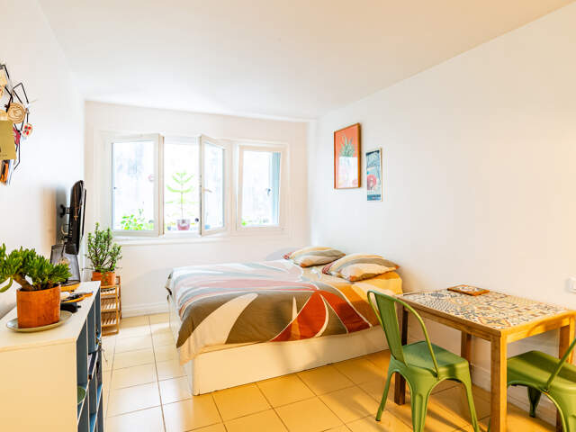 STUDIO PROCHE DE LA PLAGE — photo du bien