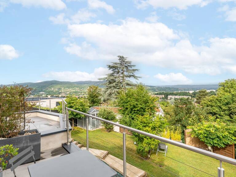 Maison contemporaine climatisée au coeur de Montanay — photo 1
