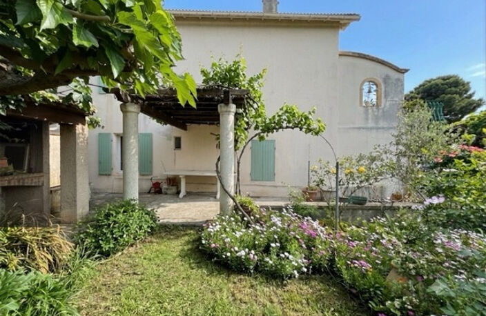 MAISON 140 M2 ENV COMPRENANT 2 APPARTEMENTS A VENDRE SUR MAR — photo 2