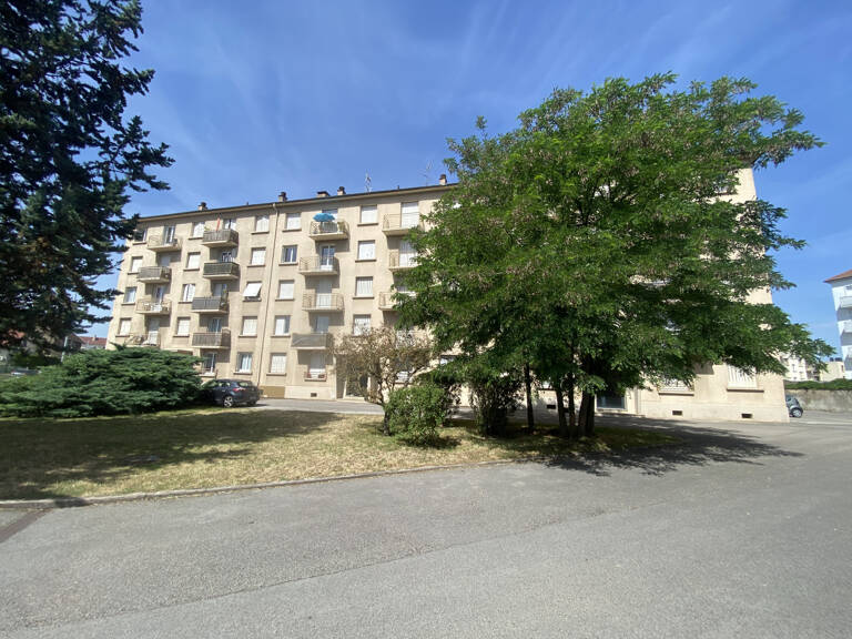 DIJON BOURROCHES - APPARTEMENT T3 AVEC BALCON — photo 1