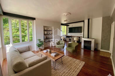 Appartement 4 pièces 151900 €