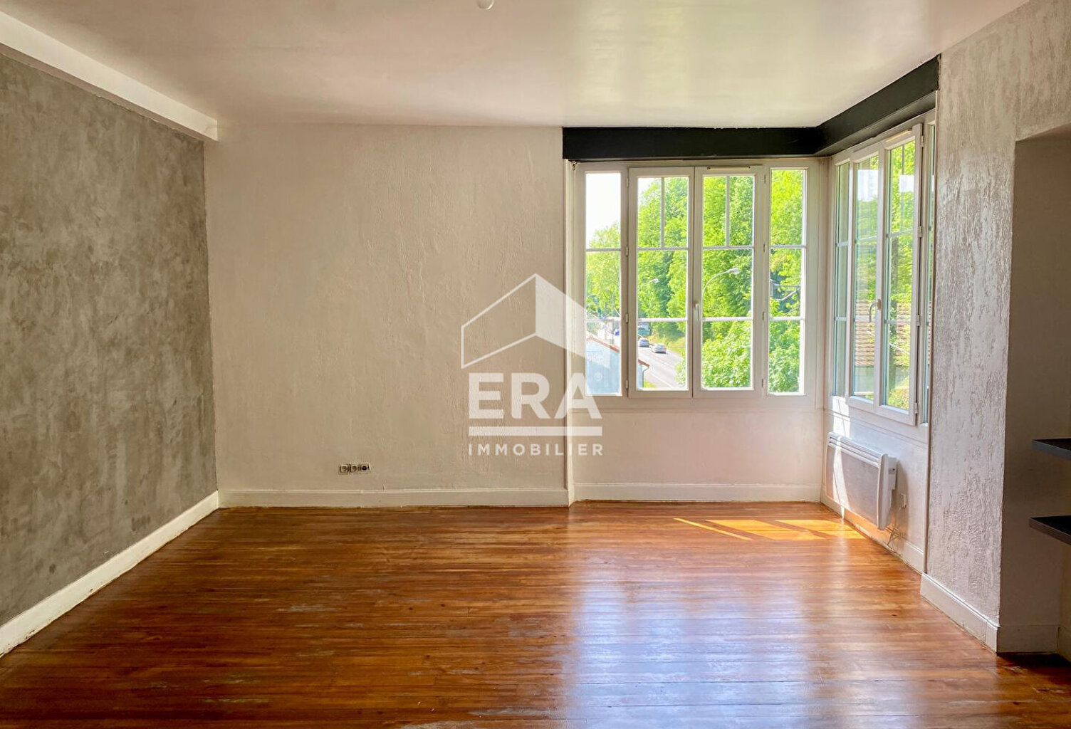 Jurançon - T4 de 89 m² avec parquet ancien et terrasse — photo 1