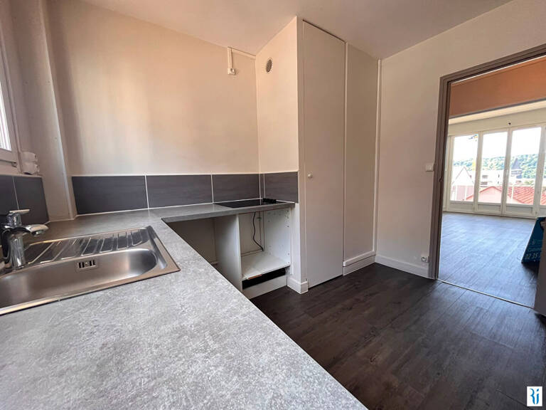 Appartement Petit Couronne 3 pièce(s) 60.82 m2 — photo 1