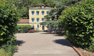 Maison 40 Pièces 2000 m² à vendre à Valence (26000)
