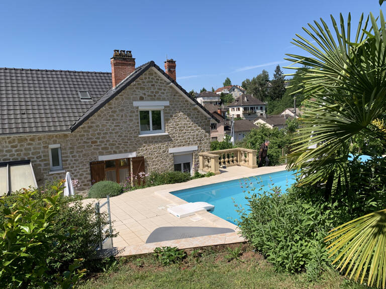 Maison 180 m2 7 pièces piscine au calme — photo 1