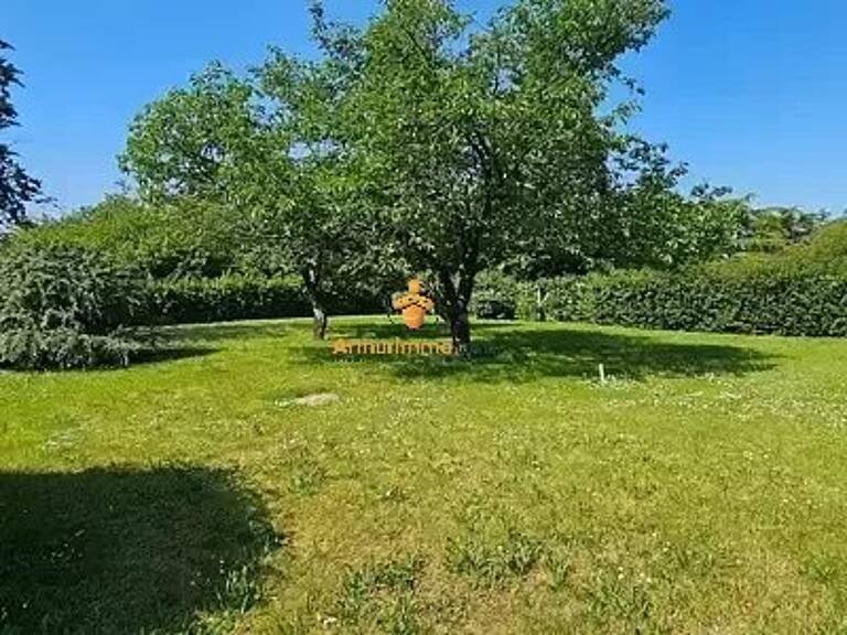 Terrain à bâtir de 1042 m² à Barbazan-Dessus — photo 1