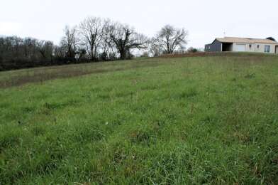 Terrain  23000 €