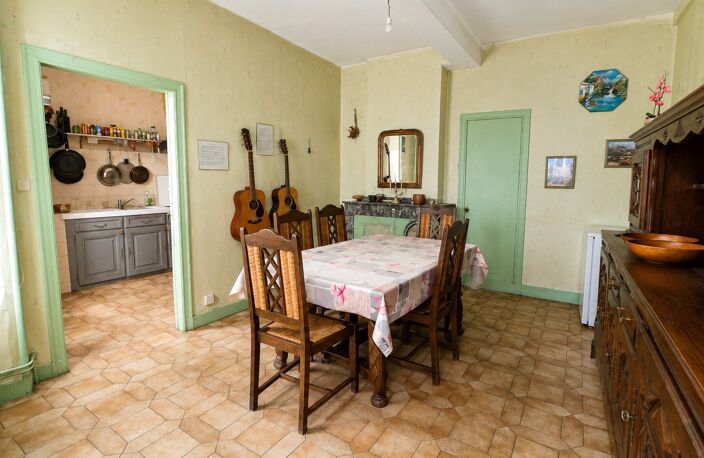 MAISON T6 - JARDIN - GARAGE — photo 5