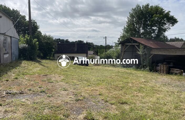 Terrain 2000 M2 avec 2 hangars — photo 5