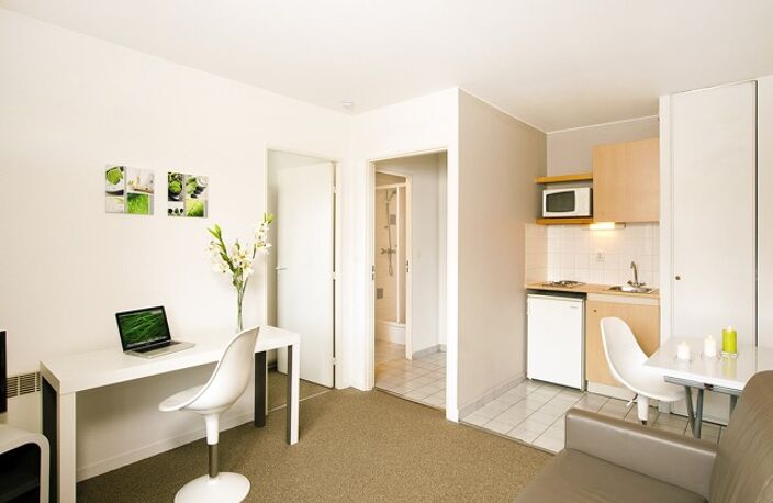 INVESTISSEMENT LMNP - LA ROCHELLE — photo 2