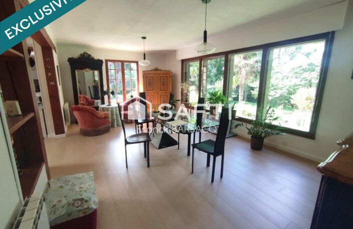 MAISON LUMINEUSE AVEC GRAND SEJOUR ET PARC ARBORE — photo 3