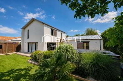 Maison 5 pièces 569000 €