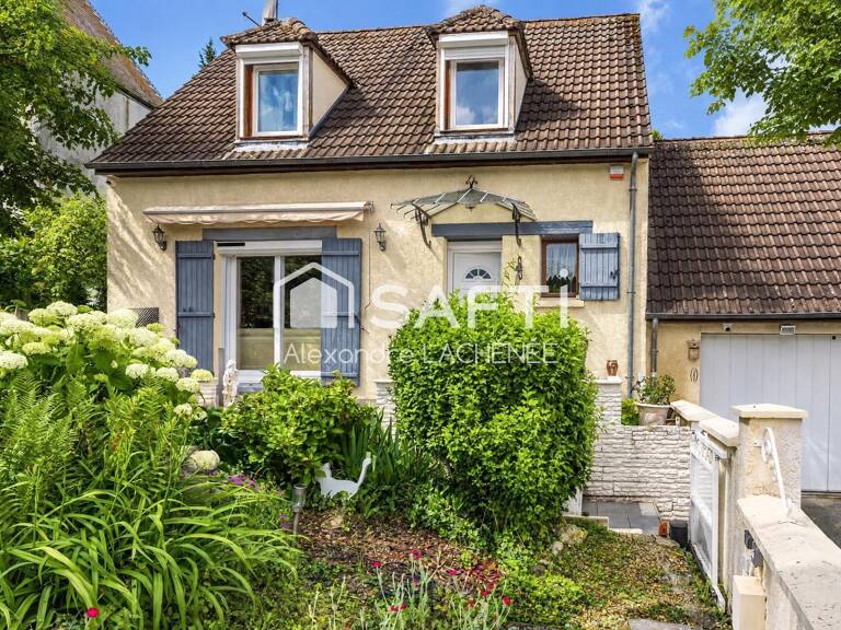 Maison familiale, jardin 937 m² au calme à Esches — photo 1