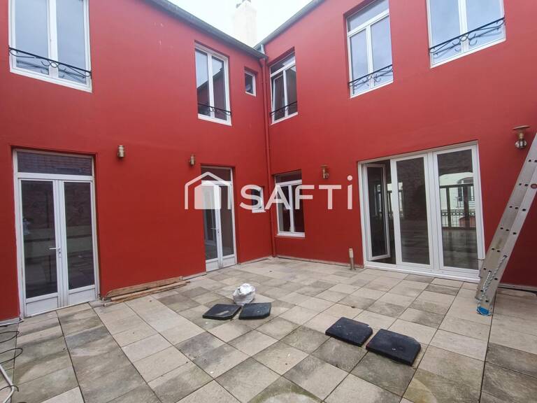 Maison de ville de 227 m2 avec garage — photo 1