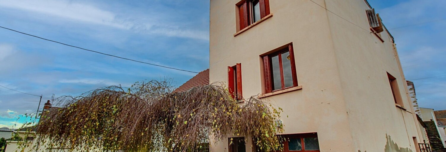 Maison 3 Pièces 84 m² à vendre à Saint-Vallier (71230)