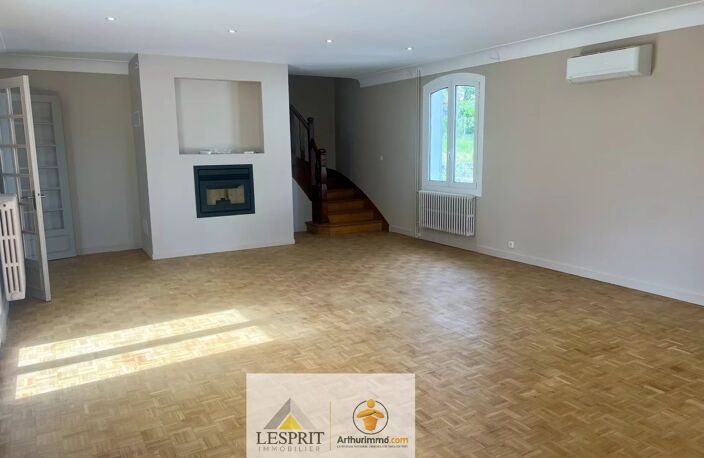 Charmante maison de ville rénovée à Brive-la-Gaillarde — photo 2