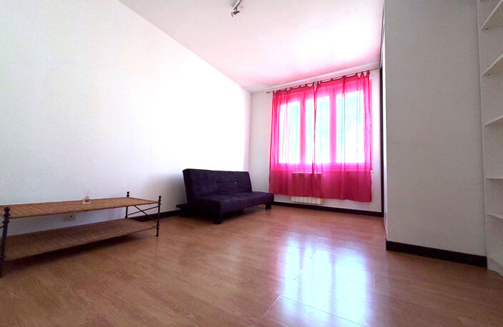 GRENOBLE, Vallier, 1P + C — photo 2